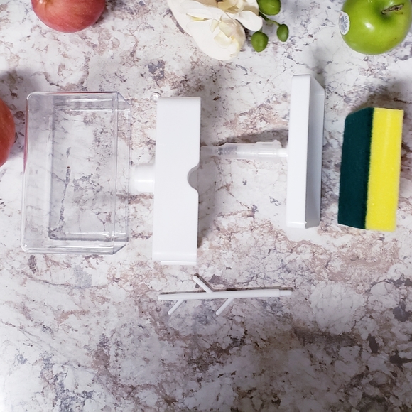 Two, x 2 Kitchen Rustproof 2 in 1 Soap Pump - Picture 7 of 8